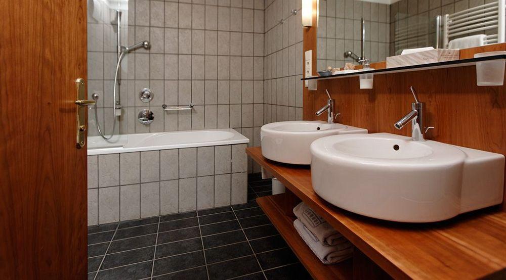 Hotel Krone - Eat, Drink, Stay Bressanone Dış mekan fotoğraf